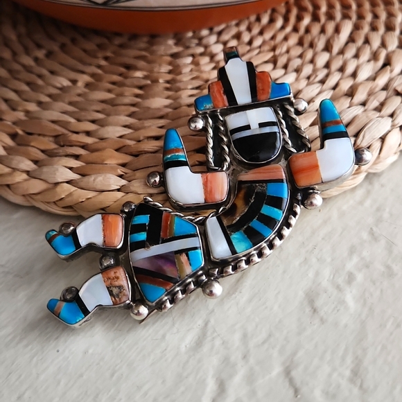 **π΄ON HOLD!π΄** Large Vintage Native American Zuni Inlay Rainbow Man Pin π - Picture 6 of 9